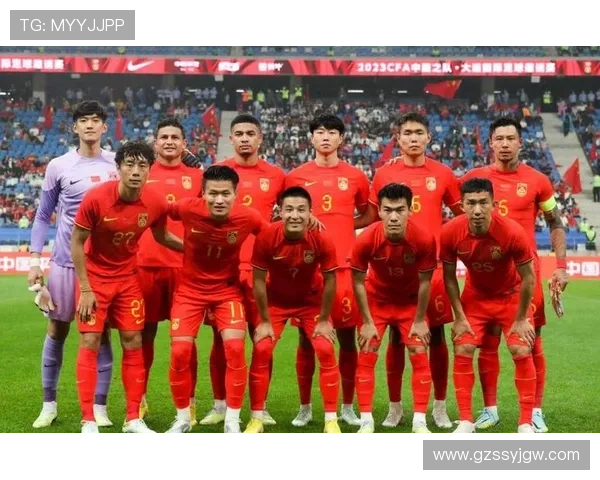 中国男足备战世界杯预选赛新阵容亮相引发球迷热议全国关注焦点战
